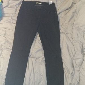 Black levi jeans size 6